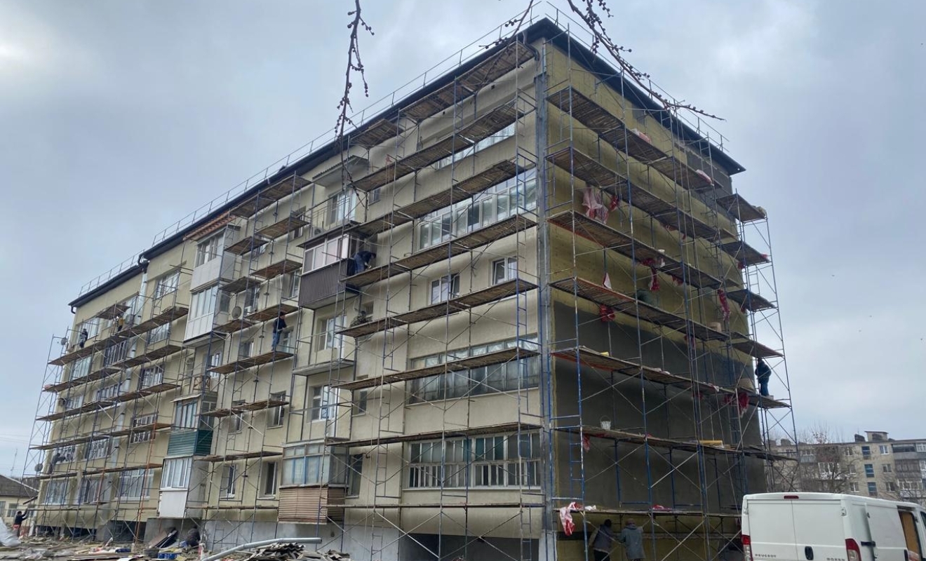 На Ставрополье начали капремонт 13 домов