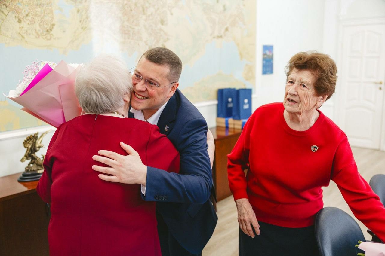 Мурманчанки поделились впечатлениями о поездке в Белоруссию на мероприятия празднования 80-летия Великой Победы