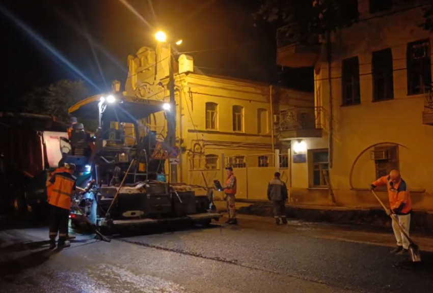 В Астрахани стартовал капитальный ремонт дороги после коммунальных аварий