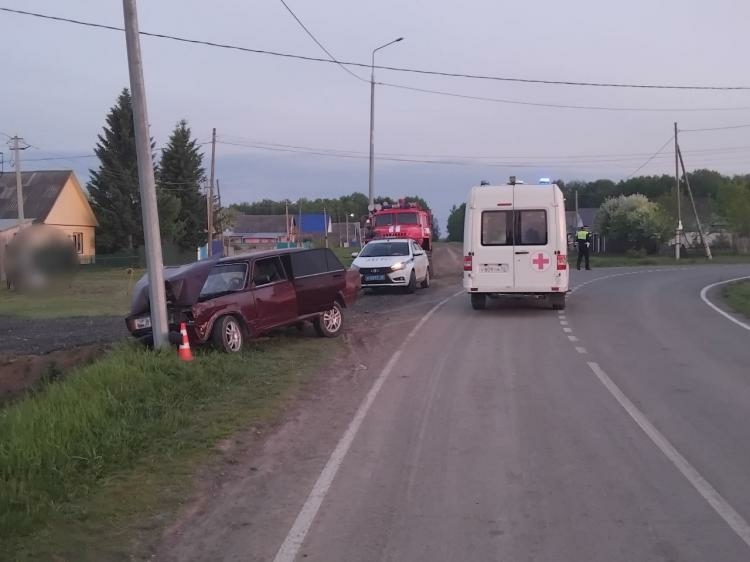Три подростка пострадали в ДТП в Тюменской области