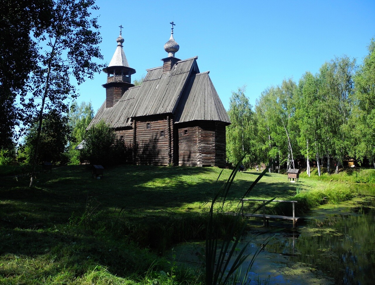 Туристы принесли в бюджет Костромы