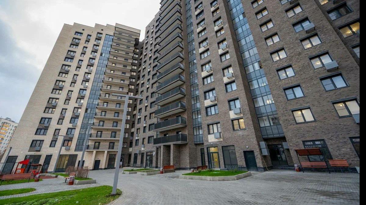 На севере Москвы выставили на продажу семь помещений