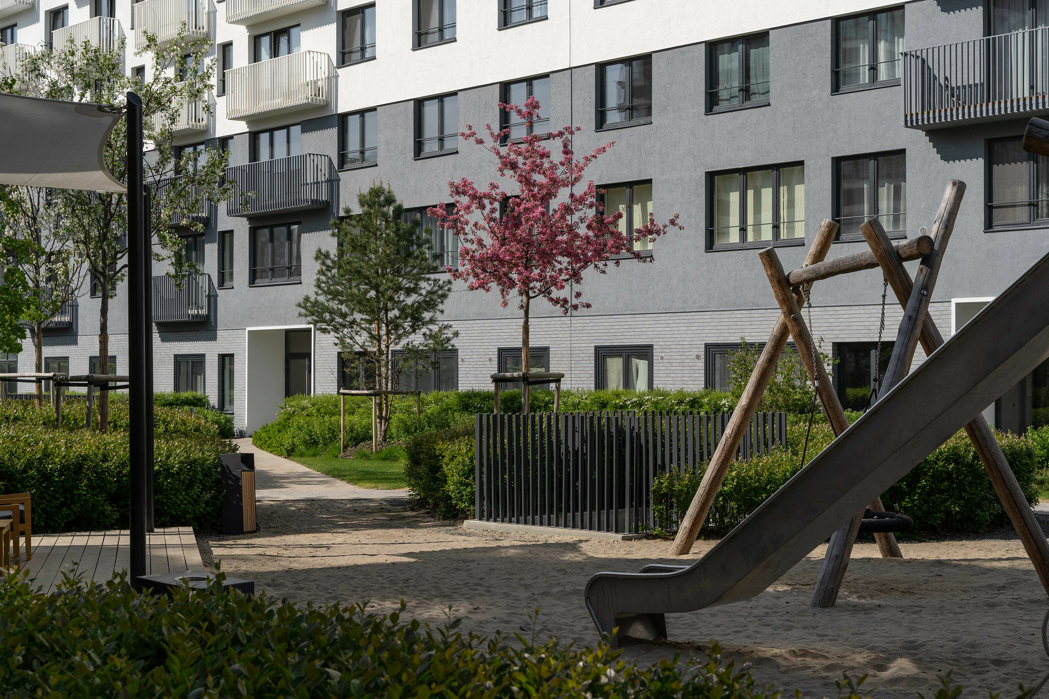 ИИ выявил около 185 тысяч нарушений чистоты во дворах Подмосковья