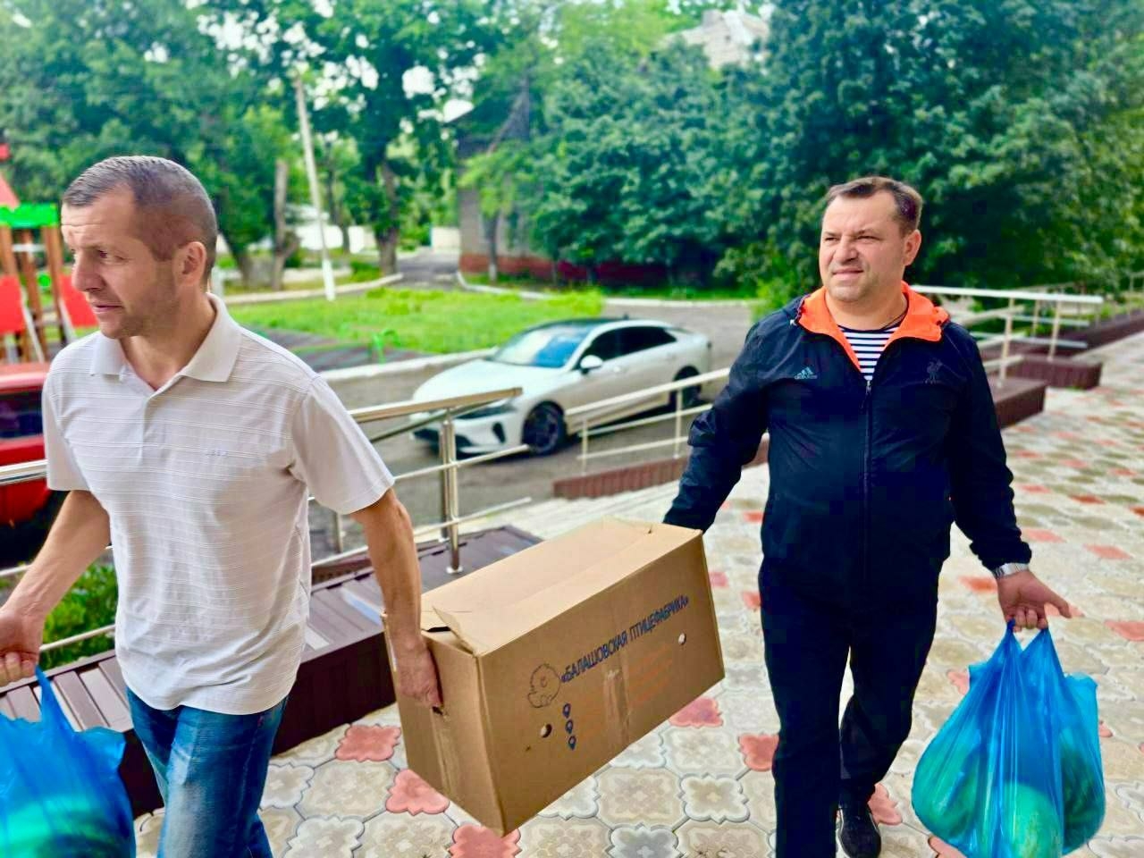 Алексей Лемин посетил детский социальный центр в Горловке