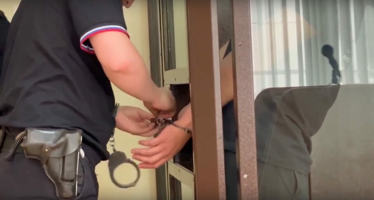 Астраханцы ответят за ночную потасовку в караоке-баре