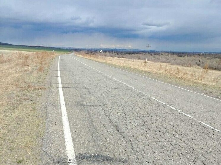 В Хакасии начали ремонт дороги к озеру Улуг-Коль