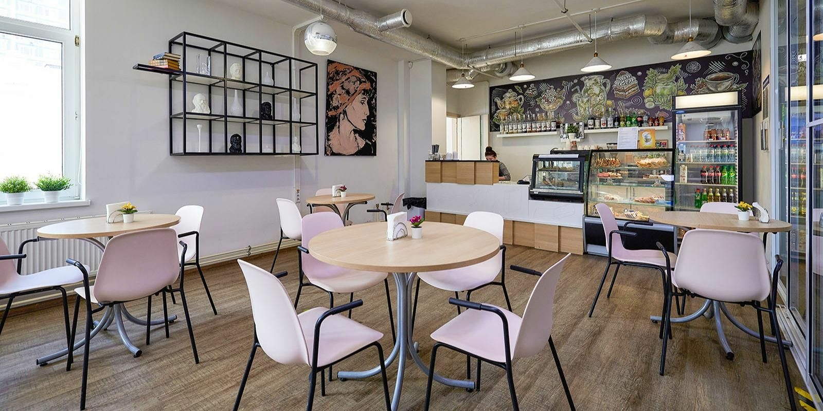 Москва выставит на торги 700 нежилых помещений и зданий