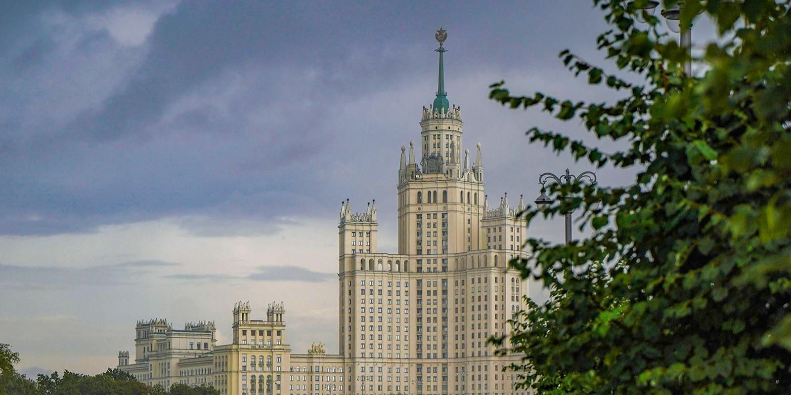 В Москве в течение дня ожидается дождь с грозой