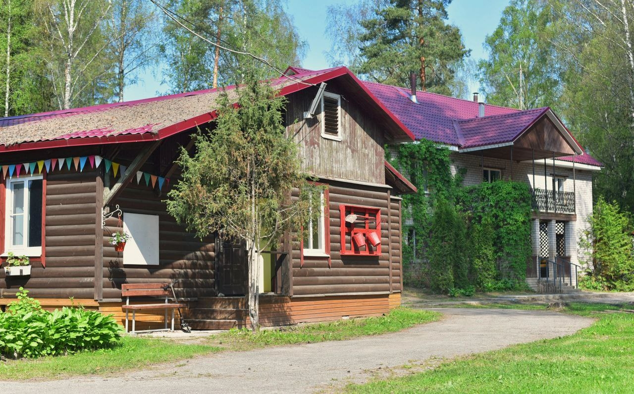 В Великом Новгороде приступили к комиссионному обследованию детских лагерей