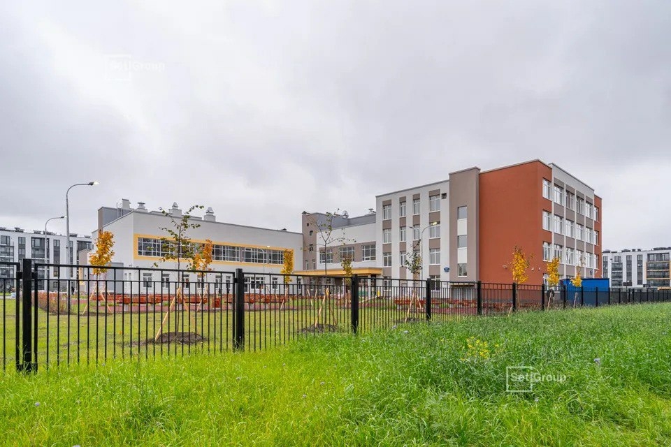 На юге Петербурга откроют школу на 550 учеников