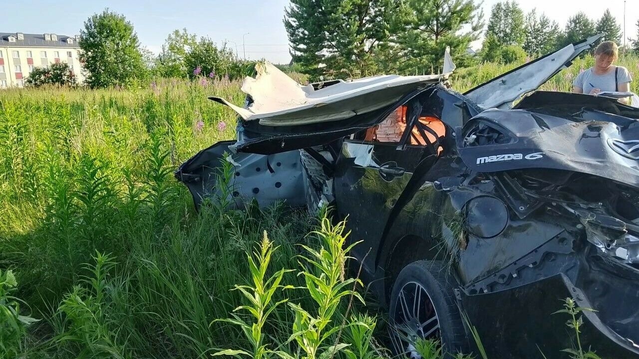 В Тюменской области в аварии погибли два брата