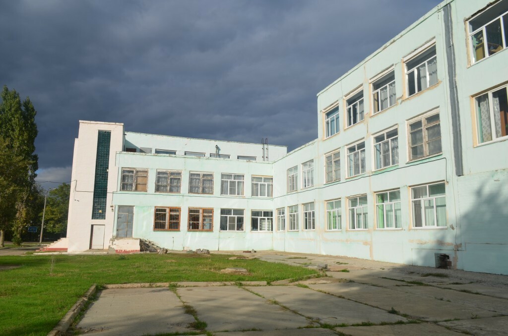 Знаменская школа ищет 14 педагогов для новой школы