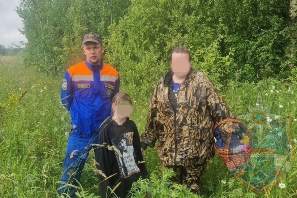 Спасатели Ленобласти искали грибников ночью