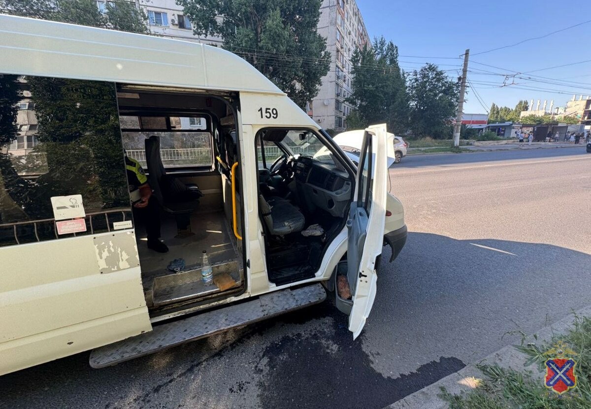 Пассажирку маршрутки в Волгограде обдало кипящим антифризом