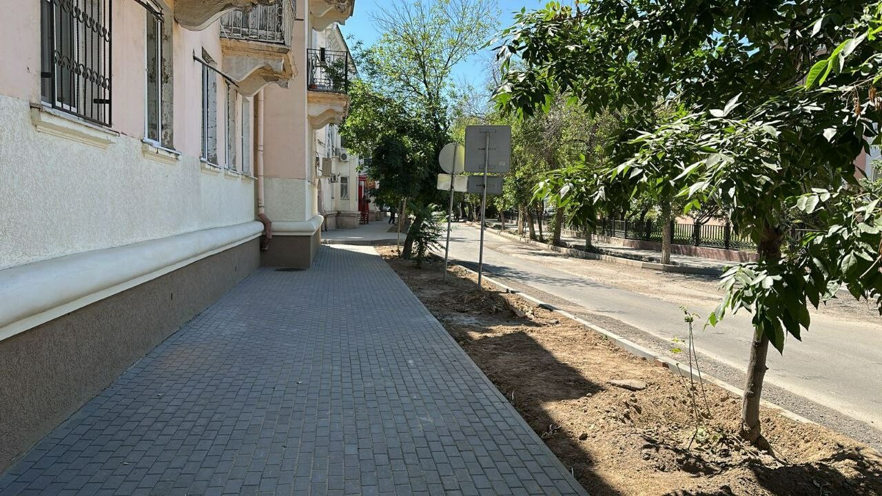 В Астрахани завершаются работы на площади Шаумяна и улице Чалабяна