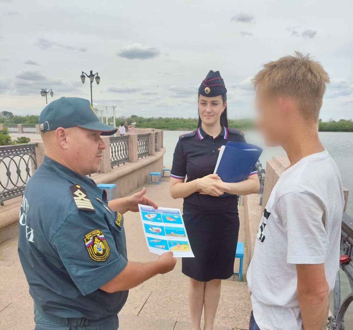 В Астрахани провели рейд по местам купания подростков