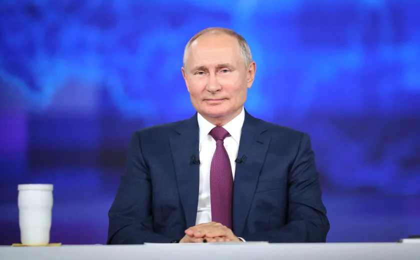 Путин присвоил тульским медикам звания за вклад в здравоохранение региона