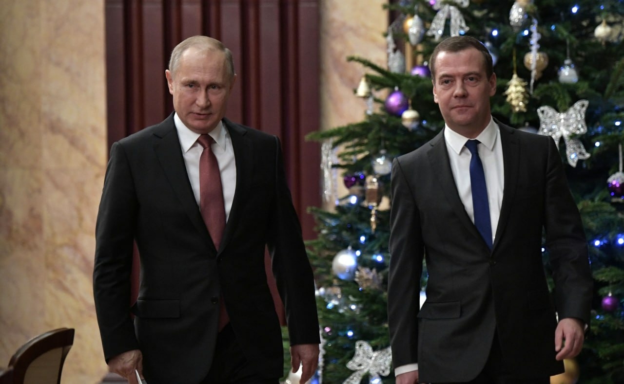 NYT: риторика России меняется — Трамп необычно отреагировал на шутки Медведева про США