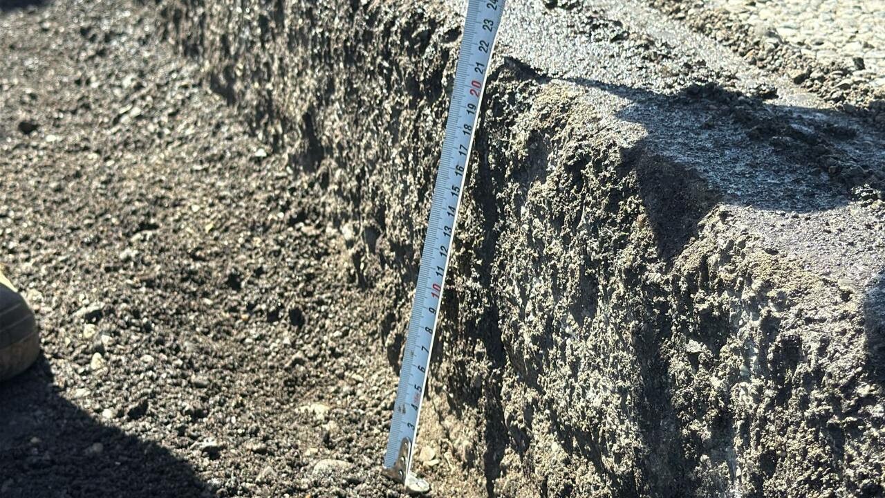 К 1 сентября в Астрахани отремонтируют дороги к семи школам