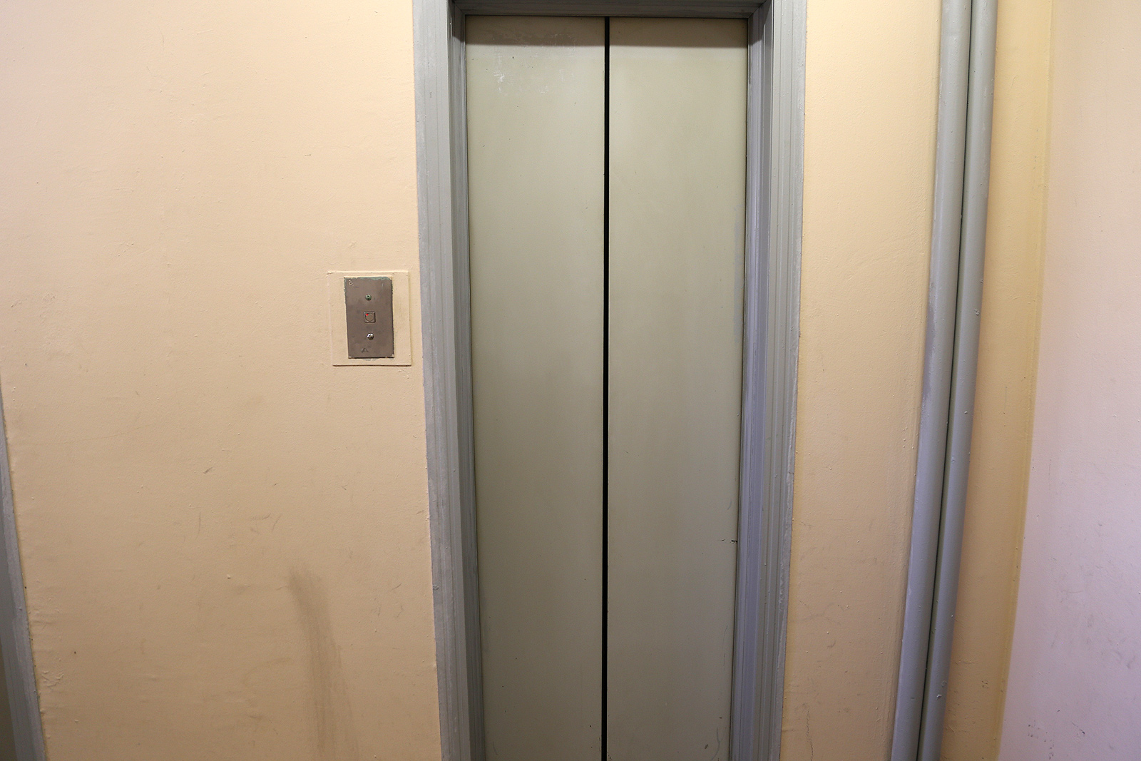 В Крыму составят список подъездов, нуждающихся в ремонте