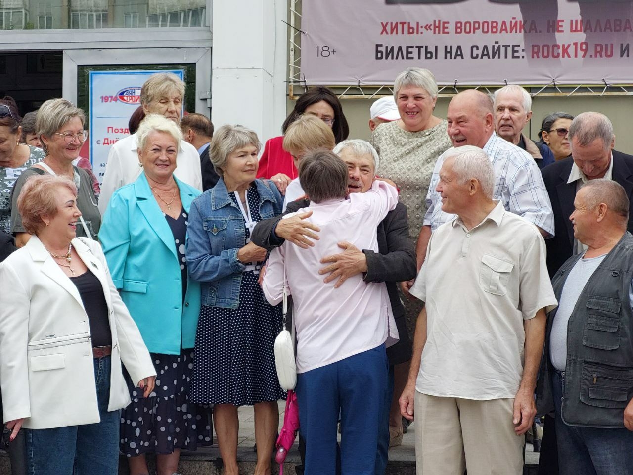 Глава Саяногорска поздравил строителей с их профессиональным праздником