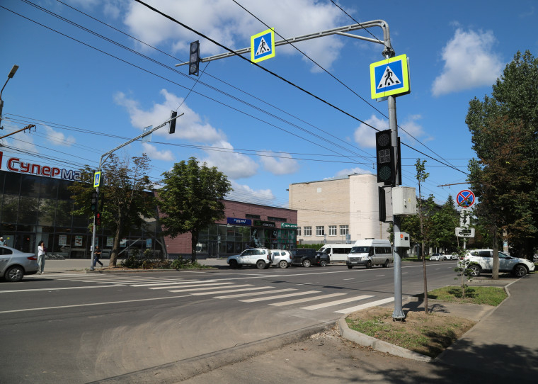 В Советском районе Тулы оборудовали новый пешеходный переход