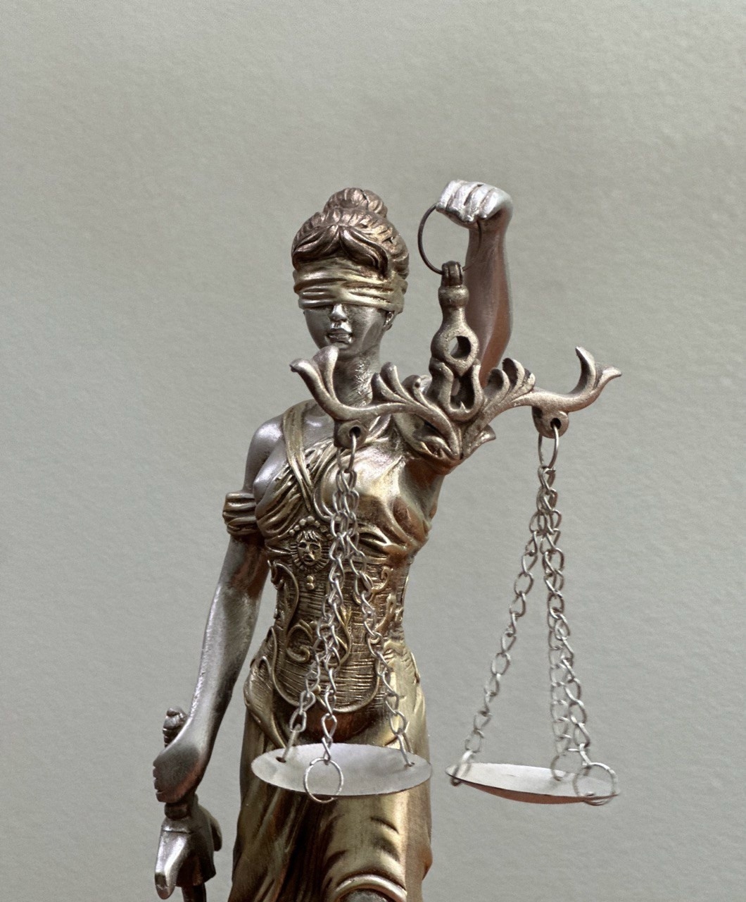 Бывший таможенник Астрахани осужден за мошенничество с крупной партией сахара