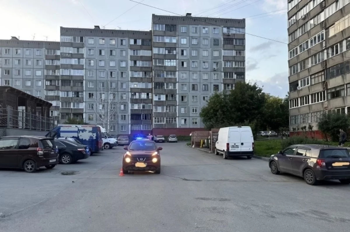 Женщина на Nissan Juke сбила мальчика на велосипеде в Новосибирске