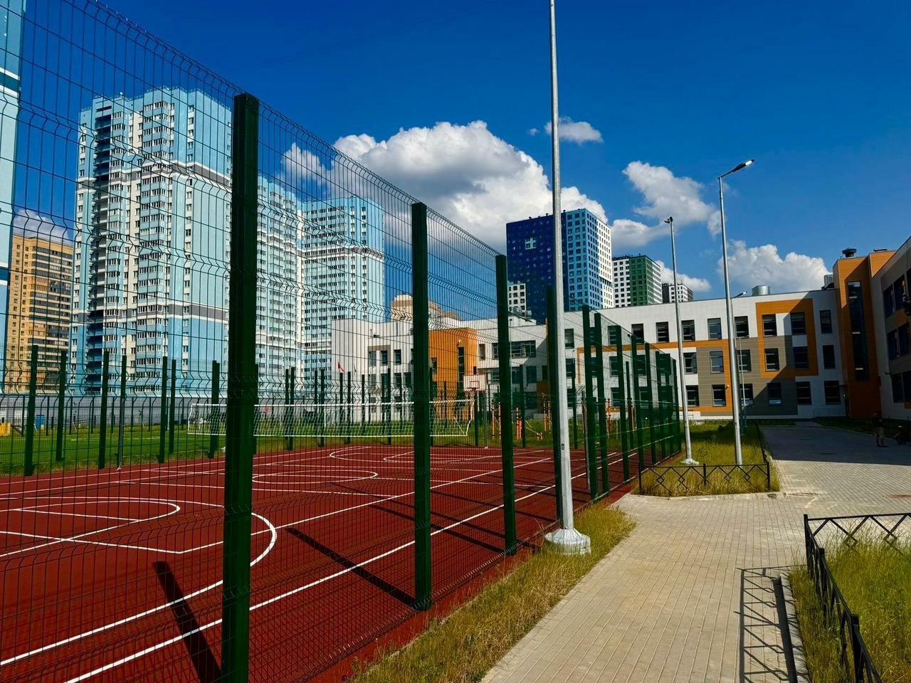 В Парголово появилась школа на 825 учеников