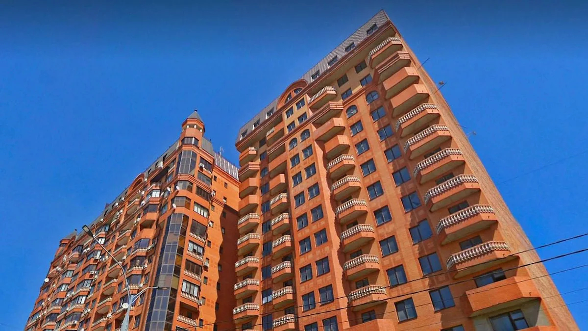 В Краснодаре на аукцион выставили шесть машино мест в долгострое