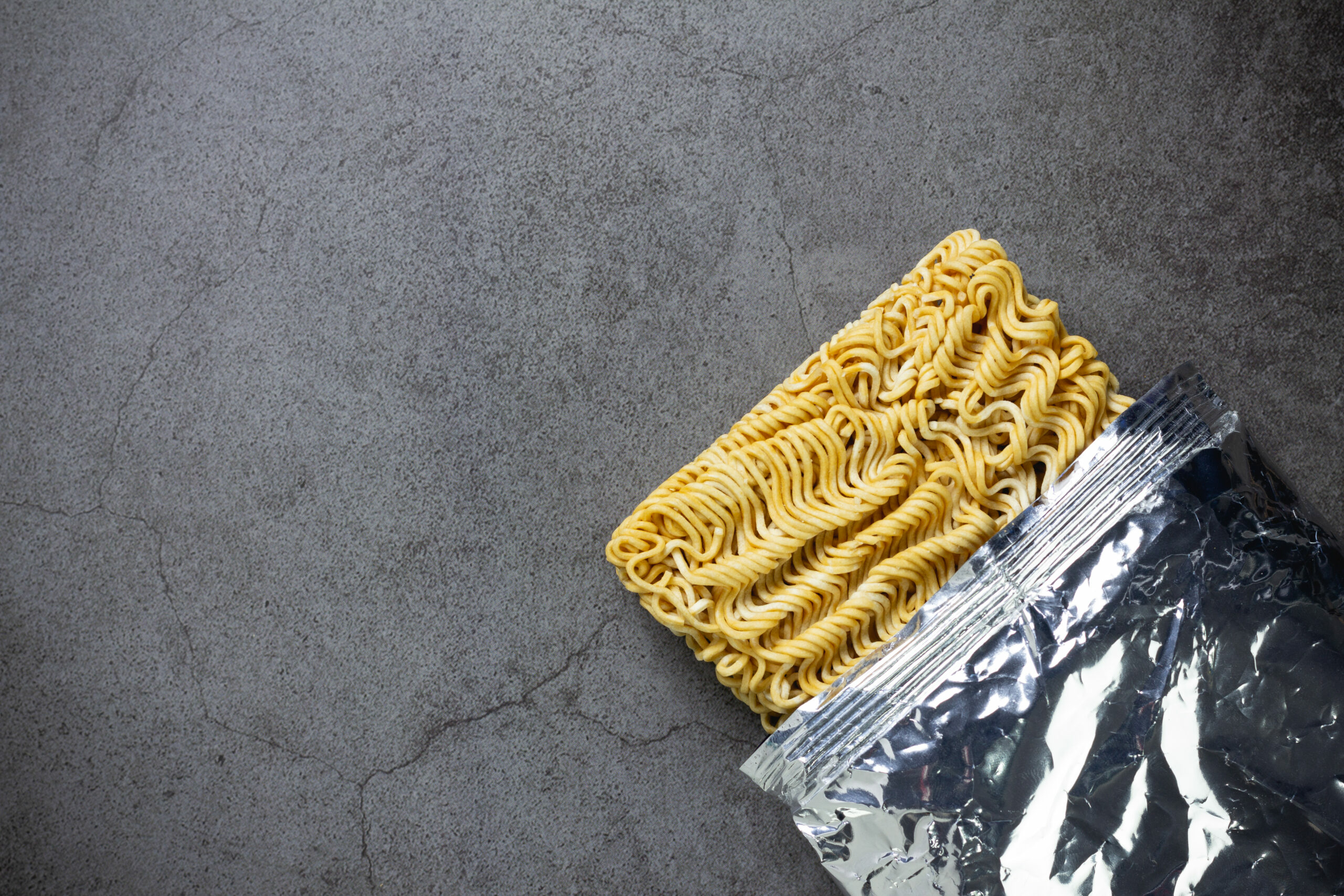 Педиатр рассказал, почему не стоит есть лапшу быстрого приготовления