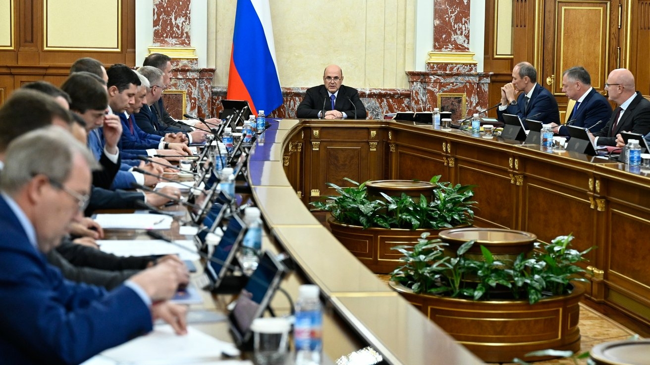 Мишустин направит более 2,7 млрд рублей на поддержку ряда регионов