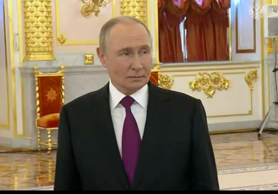 Путин назвал ОАЭ возможной площадкой для встречи с Трампом