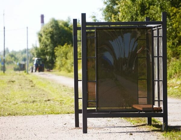 В разных районах Великого Новгорода планируют установить 19 остановок