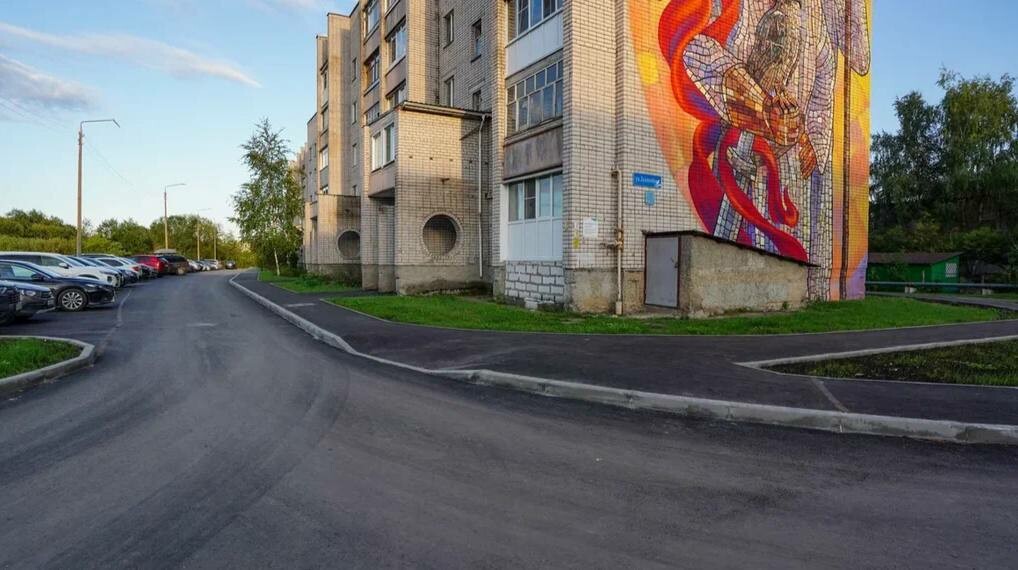 В Вологодской области благоустраивают 200 дворовых территорий