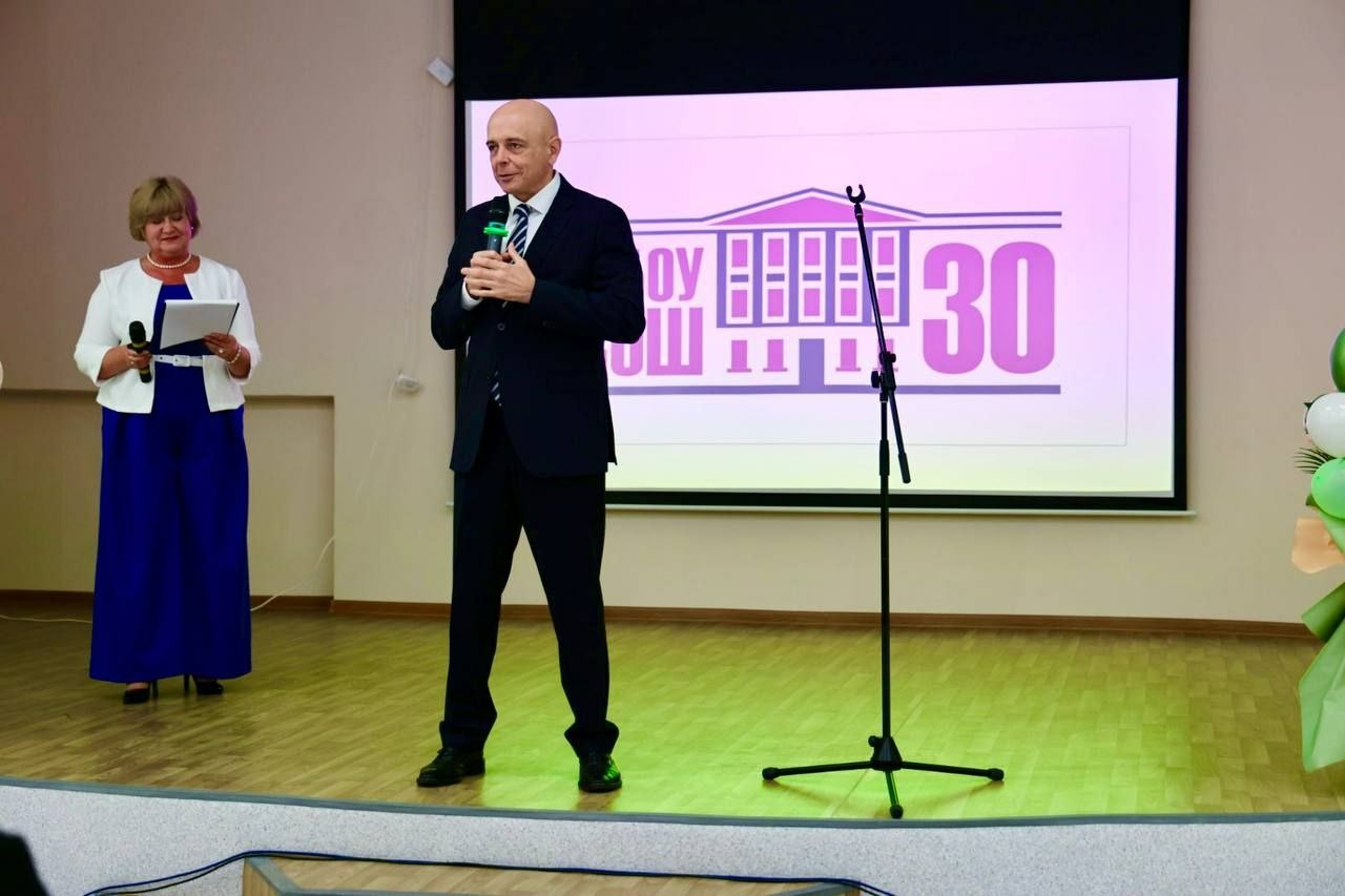Сергей Сокол сообщил о завершении капремонта школы номер 30 в Абакане