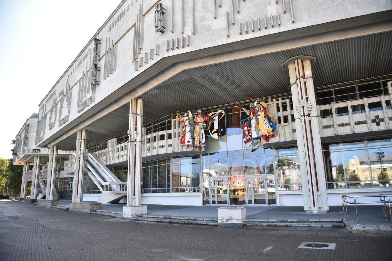 Министр культуры Ярославской области встретилась с коллективами театров региона