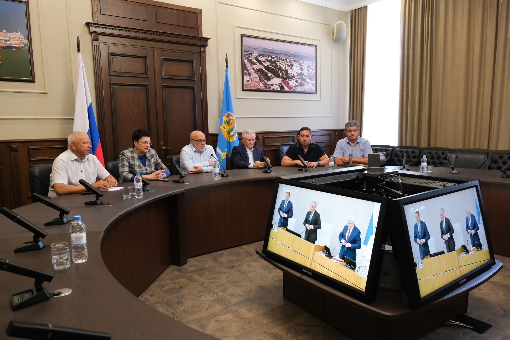 Астраханские депутаты приняли участие в открытии осенней сессии Государственной Думы