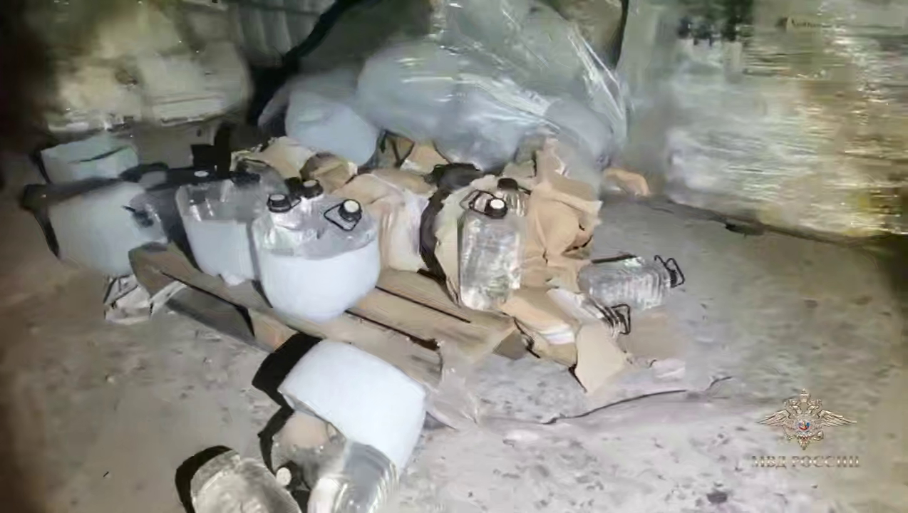 В Ленобласти установили фирму, которая распространяла смертельный алкоголь