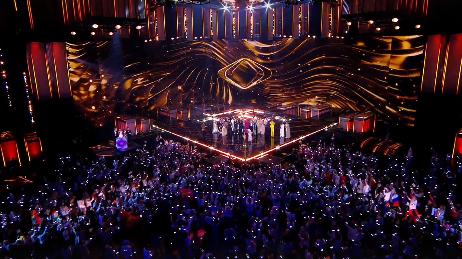 Tagesspiegel: не было странностей — российский аналог «Евровидения» удивил Германию