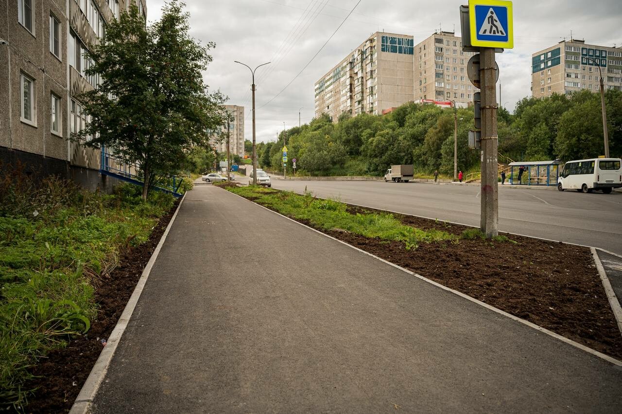 В Мурманске отремонтировали участок автодороги на улице Капитана Орликовой