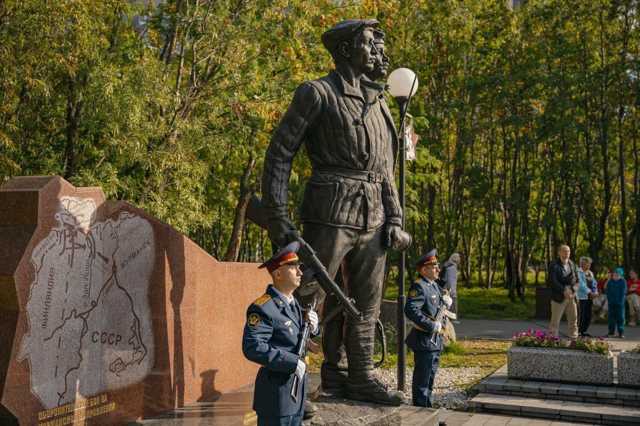 В Мурманске почтили память воинов Полярной дивизии народного ополчения