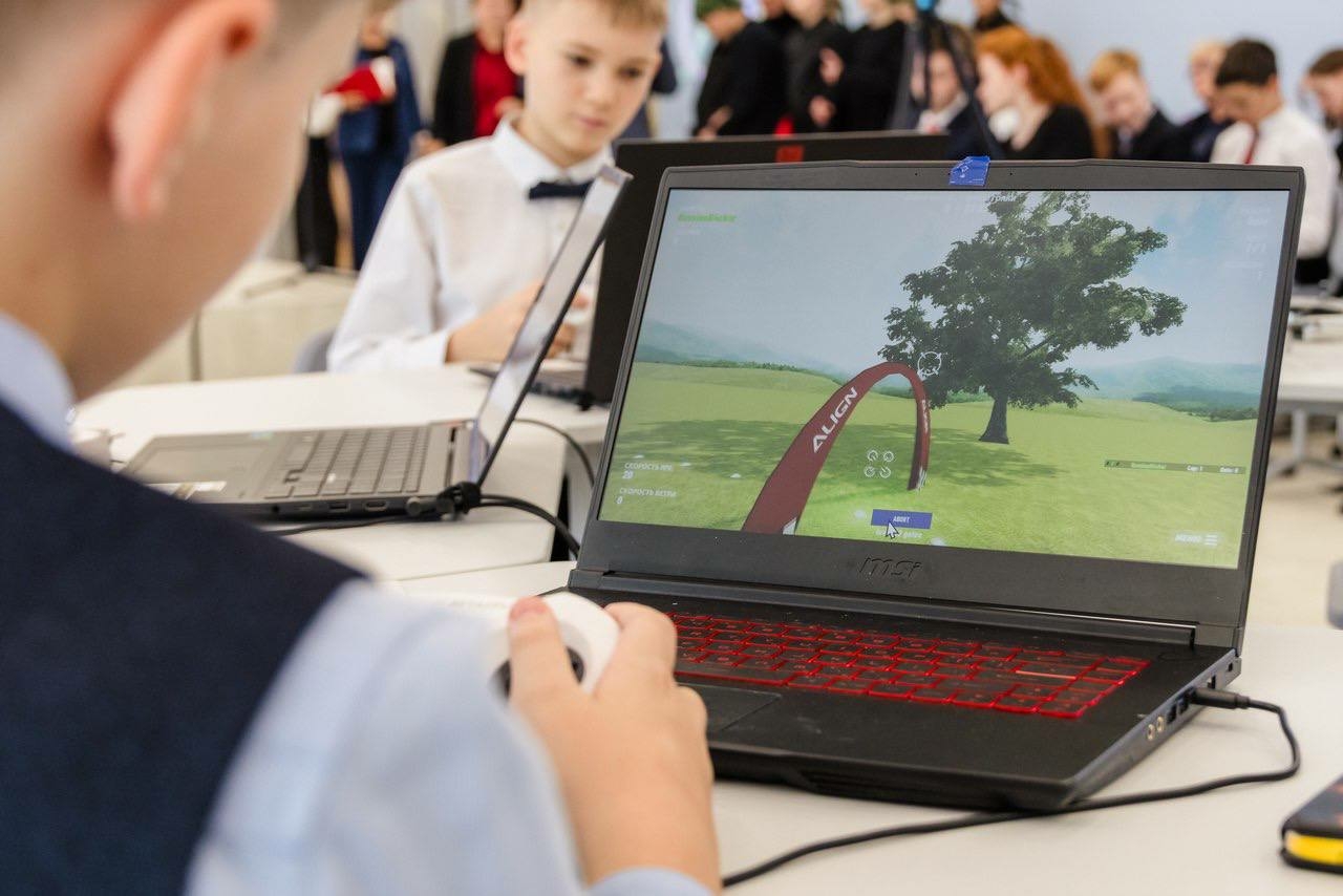 В школах Мурманской области из-за сильных морозов отменяют занятия