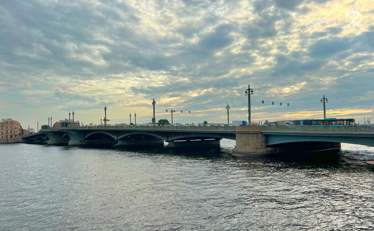 В Санкт-Петербурге завершился ремонт Благовещенского моста
