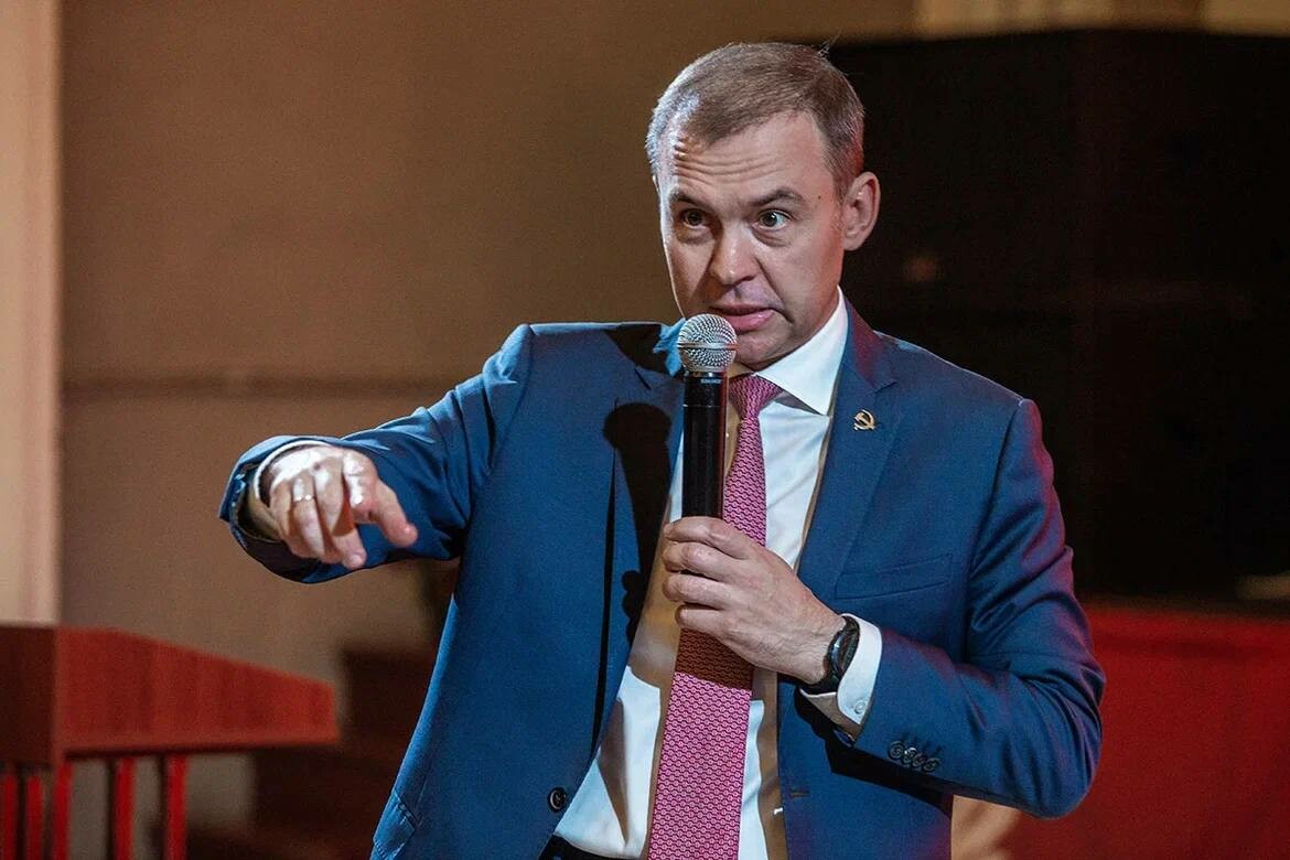 Коммунисты Госдумы не поддержали идею отключения интернета на неделю