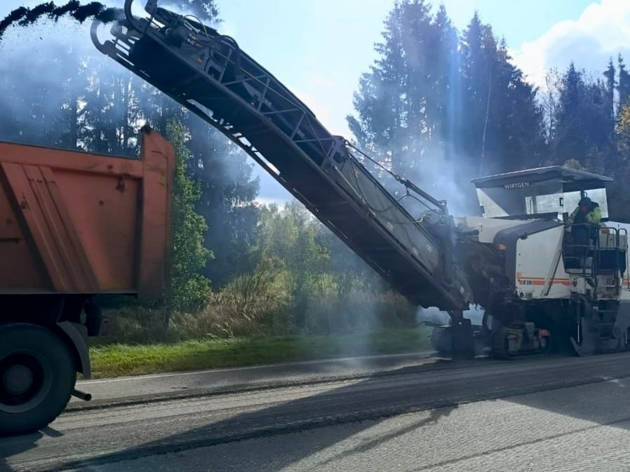 В Старорусском округе Новгородчины обновят более 20 километров дорог под руководством Дронова