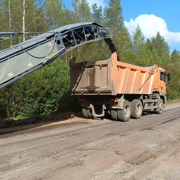 В Новгородской области досрочно начали ремонт дороги от Давыдово до Парфина
