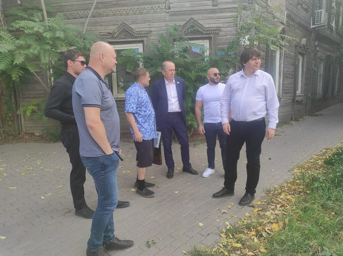Игорь Седов взял под контроль проблемы в районе улицы Волжская и рынка «Татар-Базар»
