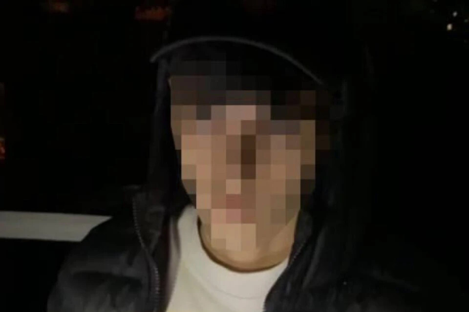 В Новосибирске поймали мошенника-криптокурьера с наличными