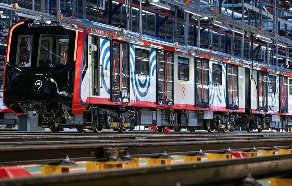 На Замоскворецкую и Троицкую линии метро поступят новые вагоны Москва-2026